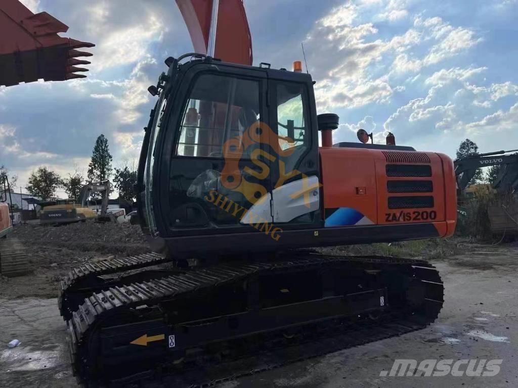 Hitachi ZX200-5G Гусеничні екскаватори