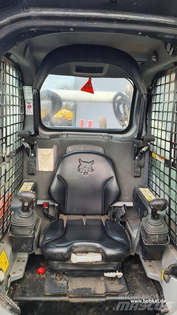 Bobcat T 770 Гусеничні вантажники