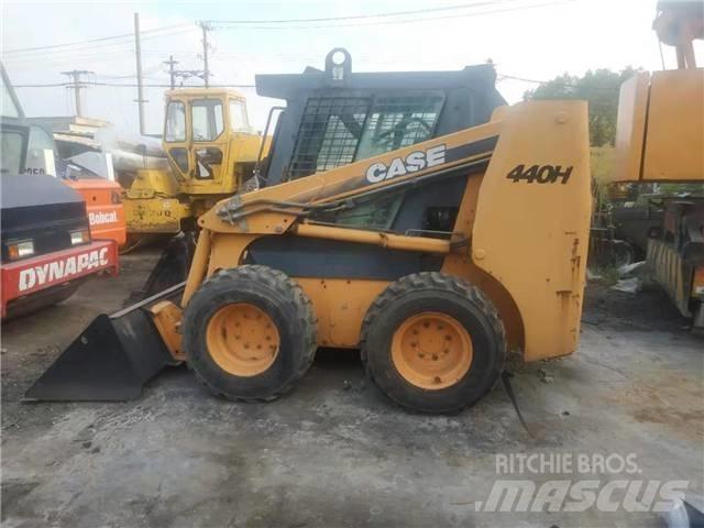 CASE 440H Міні-навантажувачі
