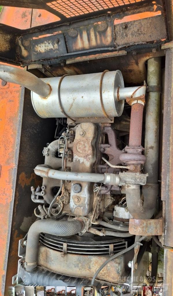 Hitachi EX 120-1 Гусеничні екскаватори