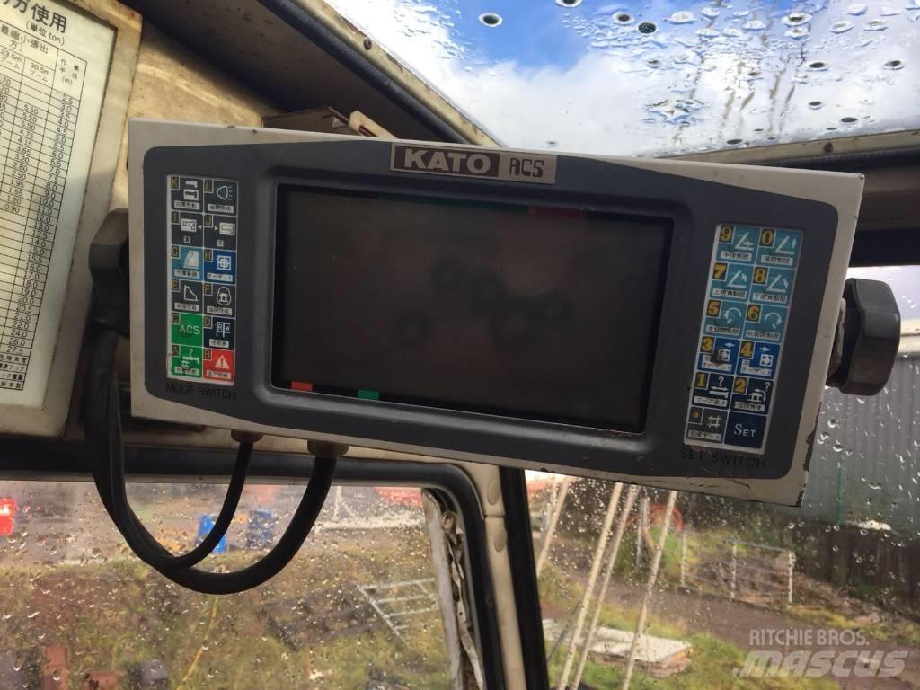 Kato KR30H автокрани