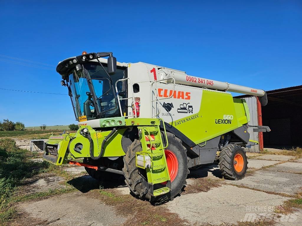 CLAAS Lexion 660 Зернозбиральні комбайни