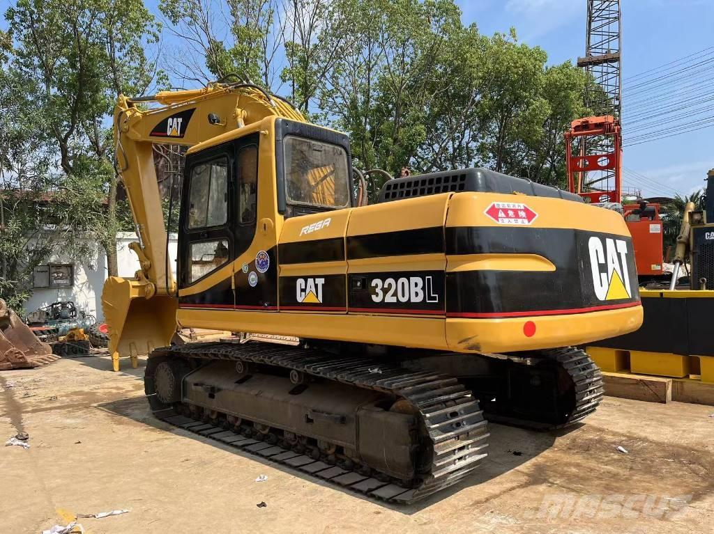 CAT 320 B L Гусеничні екскаватори