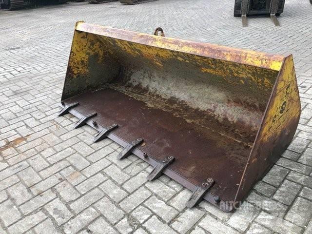Manitou Tanden bak Ковші
