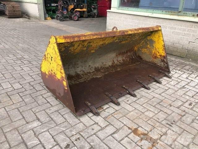 Manitou Tanden bak Ковші
