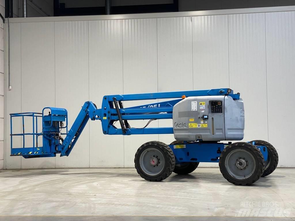 Genie Z-45/25 Колінчаті підйомники