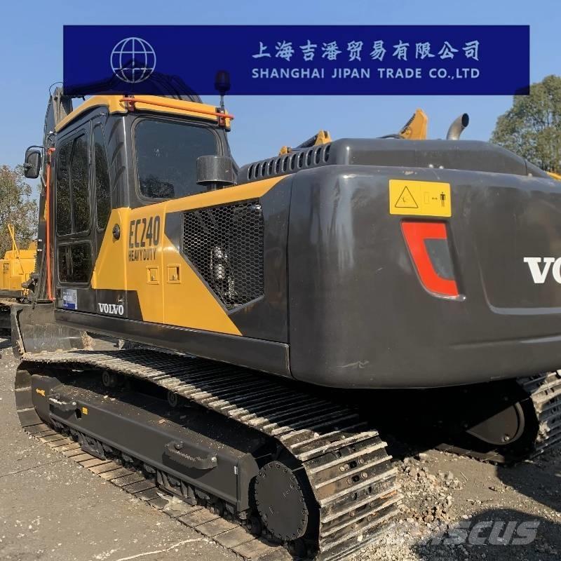 Volvo EC 240 Гусеничні екскаватори