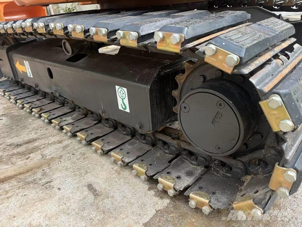 CASE CX 55 B Гусеничні екскаватори