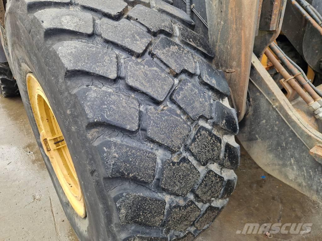 Ljungby L15 Фронтальні навантажувачі