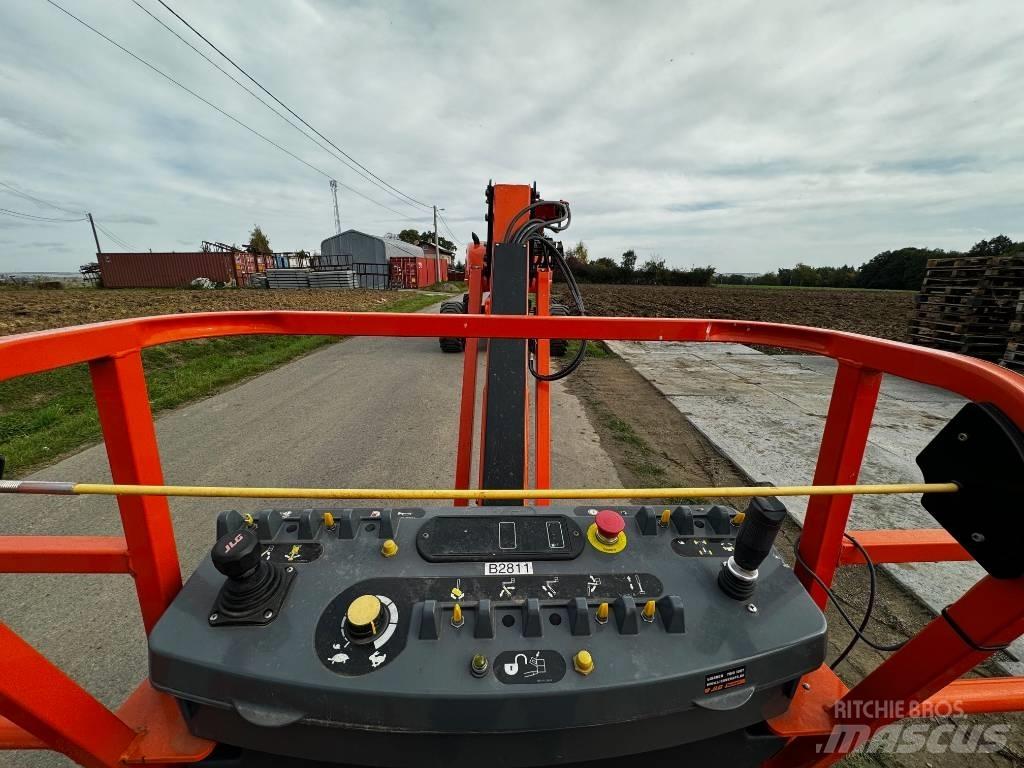 JLG 860 SJ Телескопічні підйомники