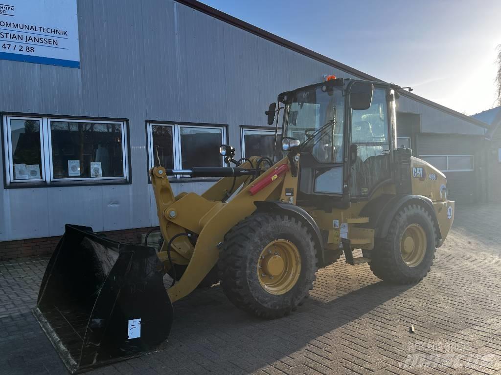 CAT 908 Фронтальні навантажувачі