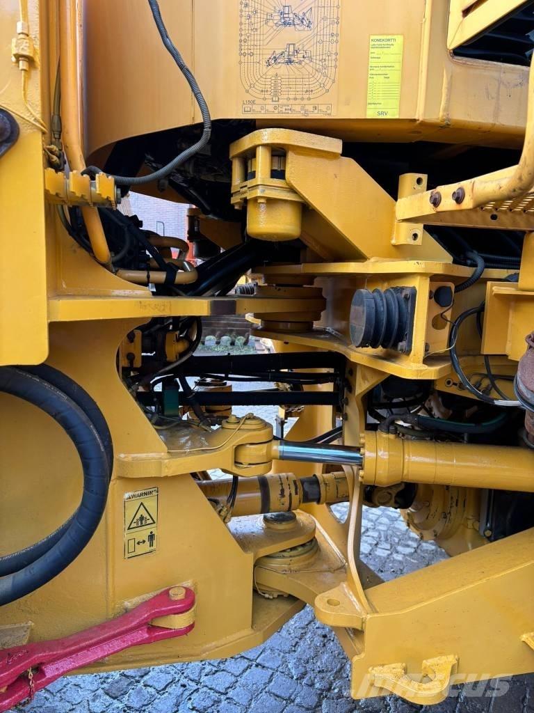 Volvo L 150 E Фронтальні навантажувачі
