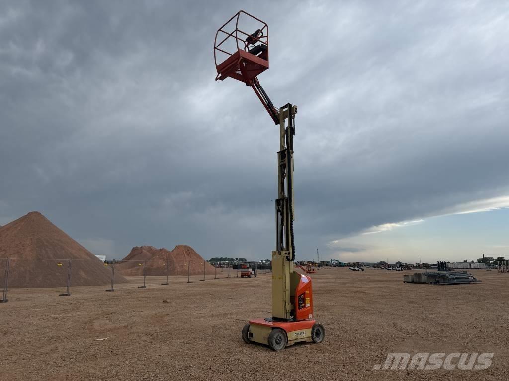JLG Toucan 8 E Вертикальні щоглові підйомники