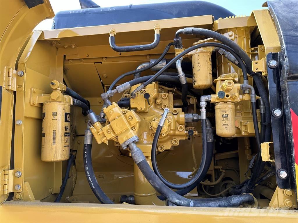 CAT 336GC Гусеничні екскаватори