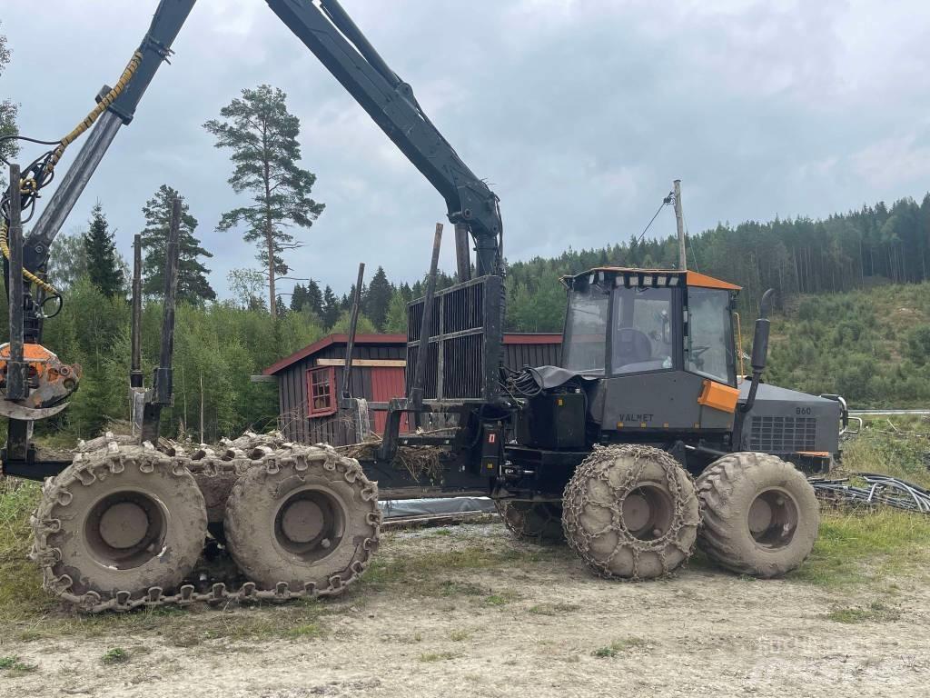 Valmet 860 Форвардери