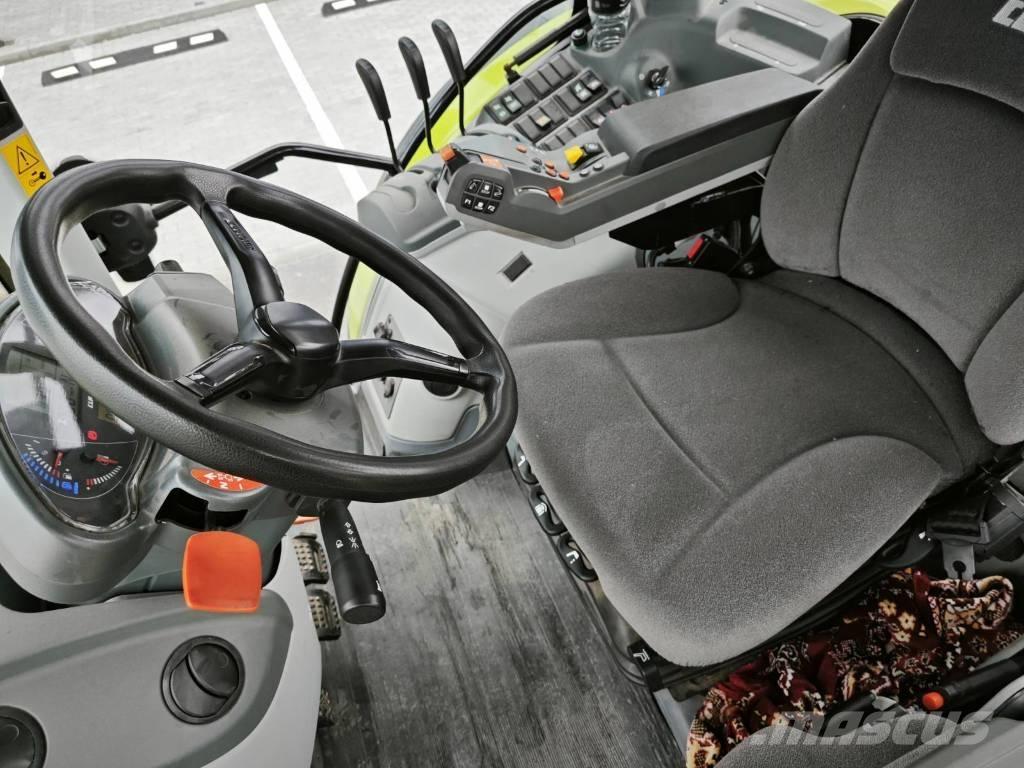 CLAAS Arion 650 Трактори