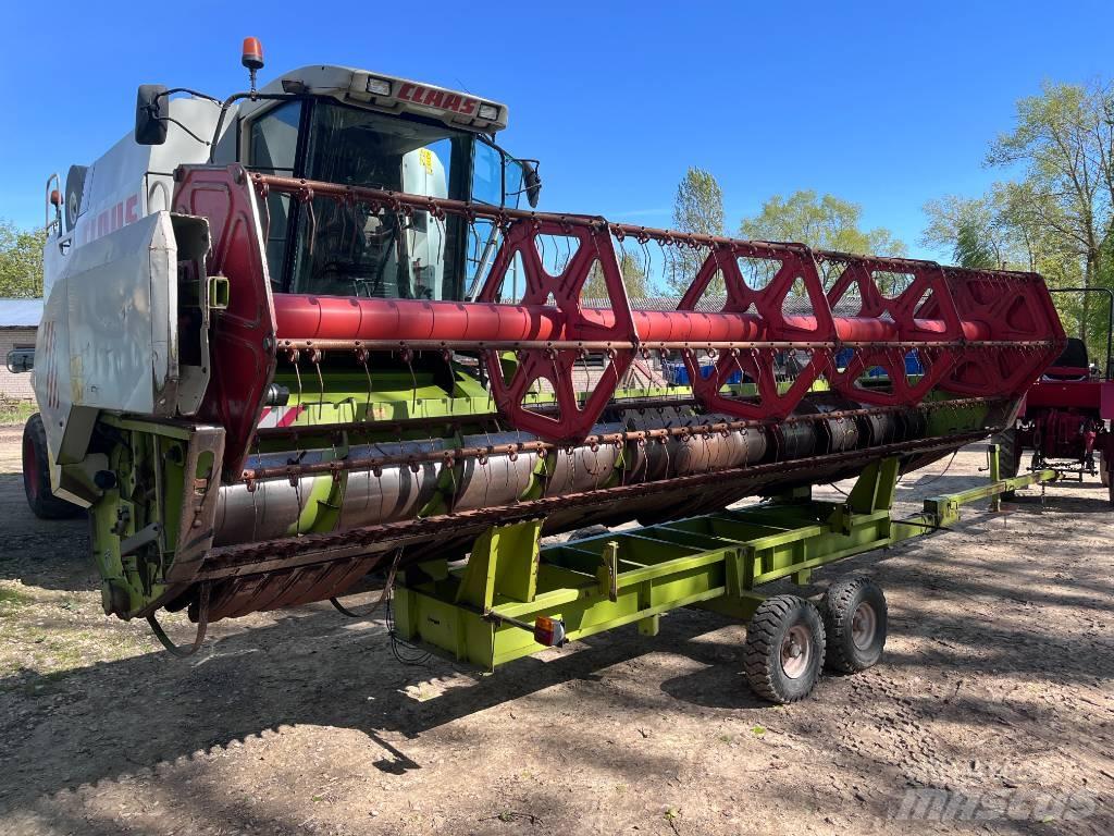 CLAAS Lexion 450 Зернозбиральні комбайни