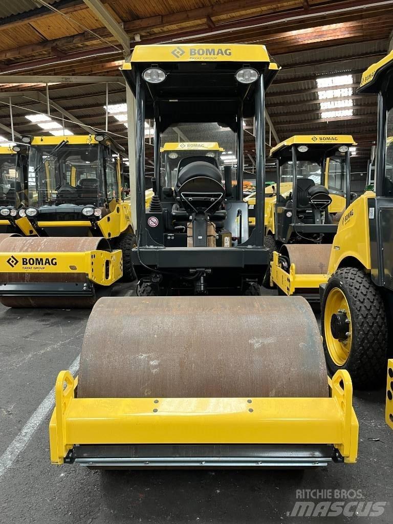 Bomag BW 124 DH-5 Грунтові котки