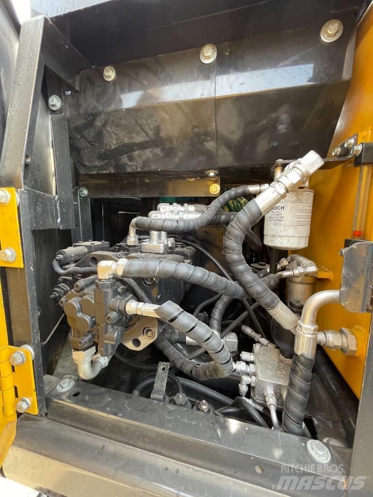 Volvo EC 140 Середні екскаватори 7т. - 12т.