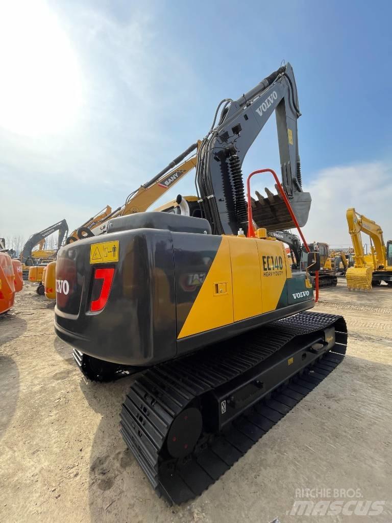 Volvo EC 140 Середні екскаватори 7т. - 12т.