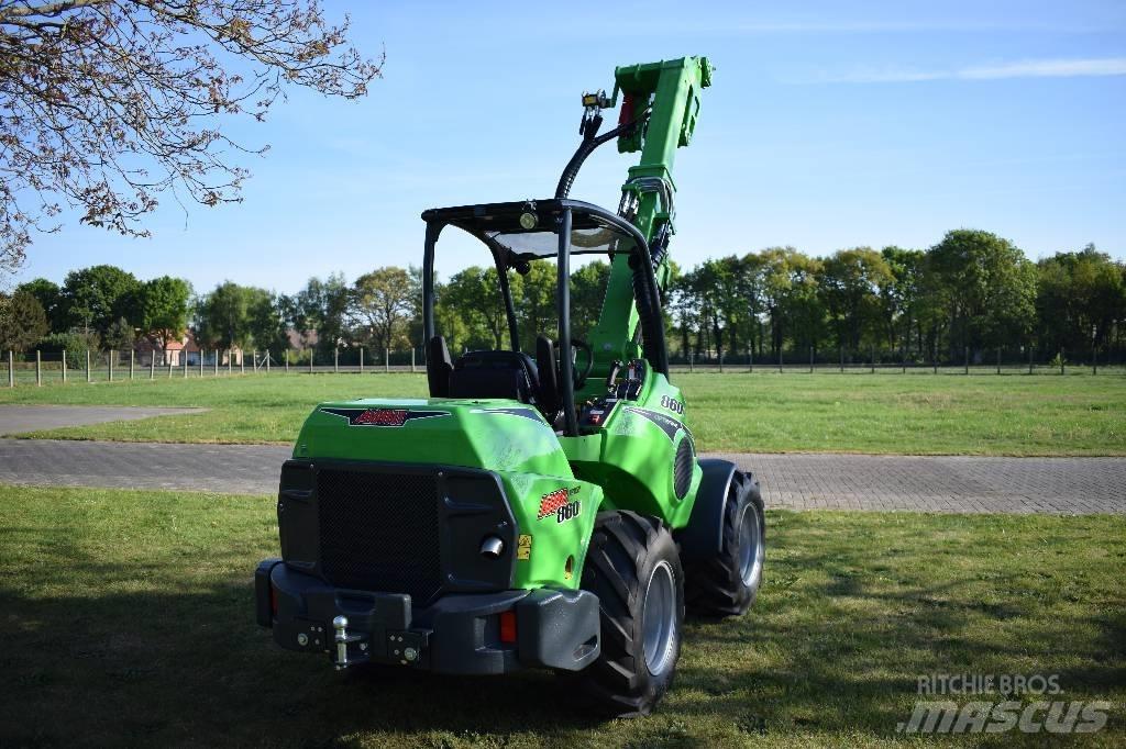 Avant 860 i TDL Малі навантажувачі