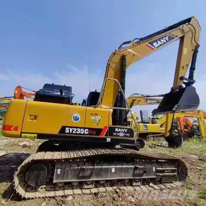 Sany SY 235 C Гусеничні екскаватори