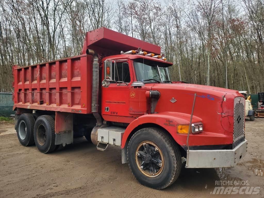 Diamond REO C120 Самоскиди
