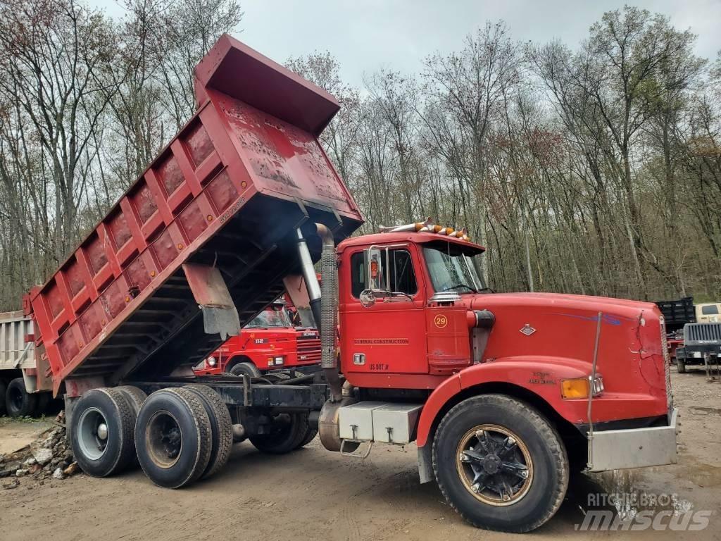 Diamond REO C120 Самоскиди