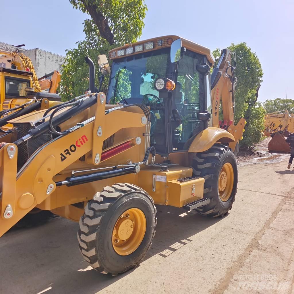 CAT 420F Екскаватори-навантажувачі