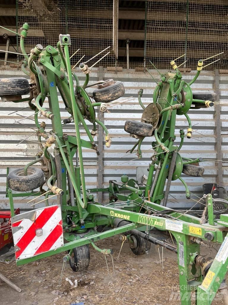Krone KWT 882 Граблі і сінозворушувачі