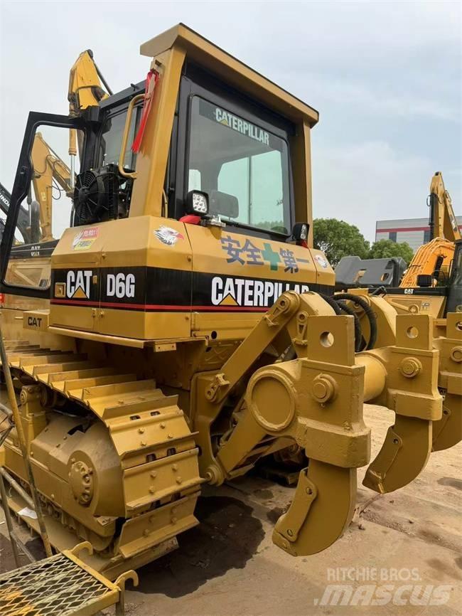 CAT D 6 G Гусеничні бульдозери