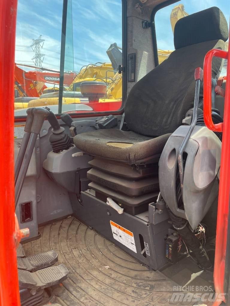 Kubota KX 185-3 Гусеничні екскаватори