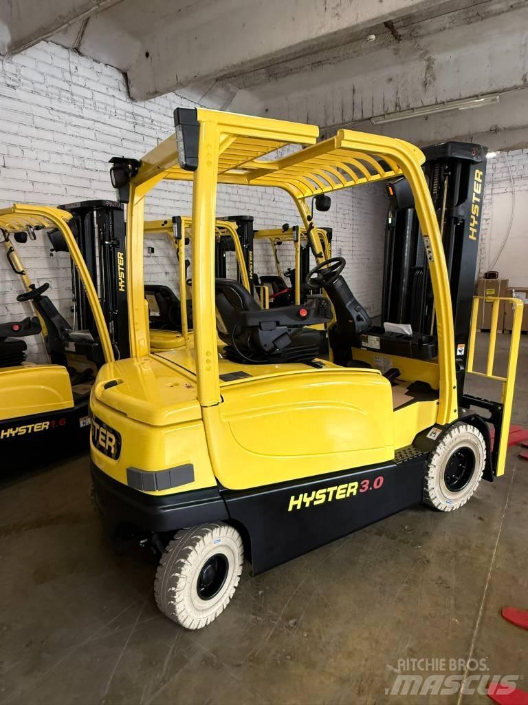 Hyster J3.0XN Електронавантажувачі