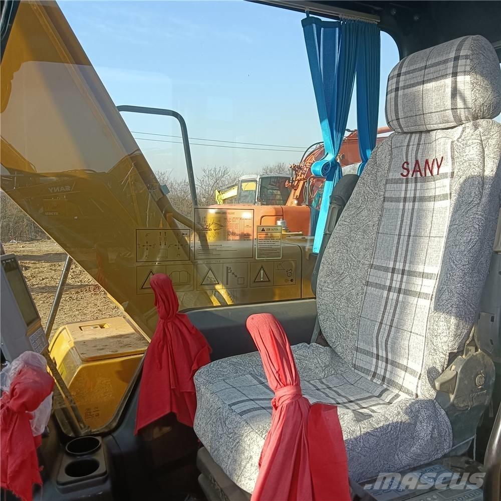 Sany SY135C Гусеничні екскаватори