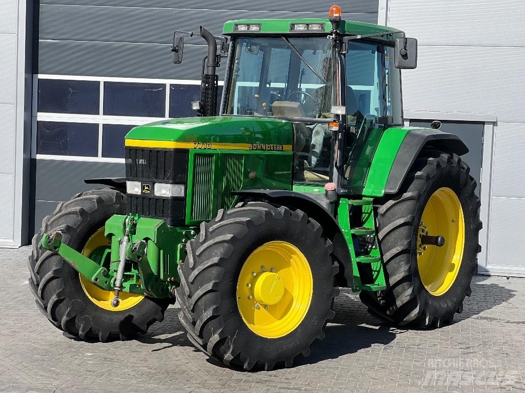 John Deere 7710 PQ Трактори