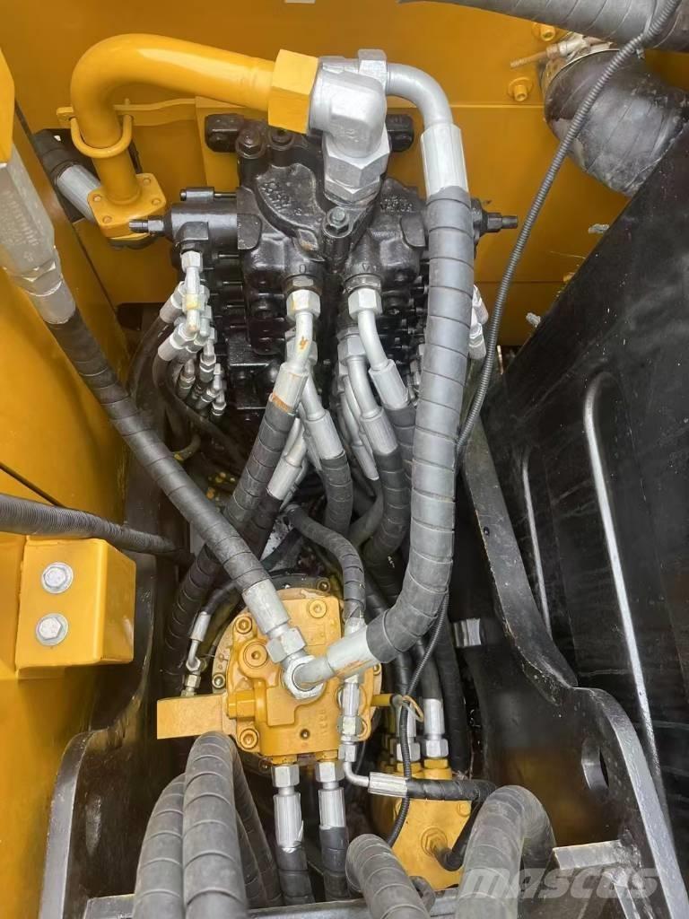 Sany SY 75 Гусеничні екскаватори