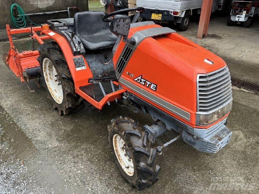 Kubota A-17 Трактори