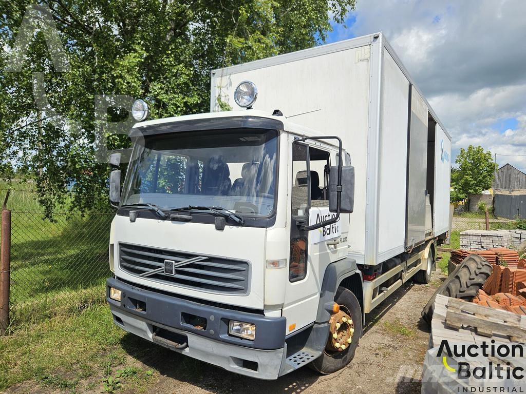 Volvo FL615 Фургони