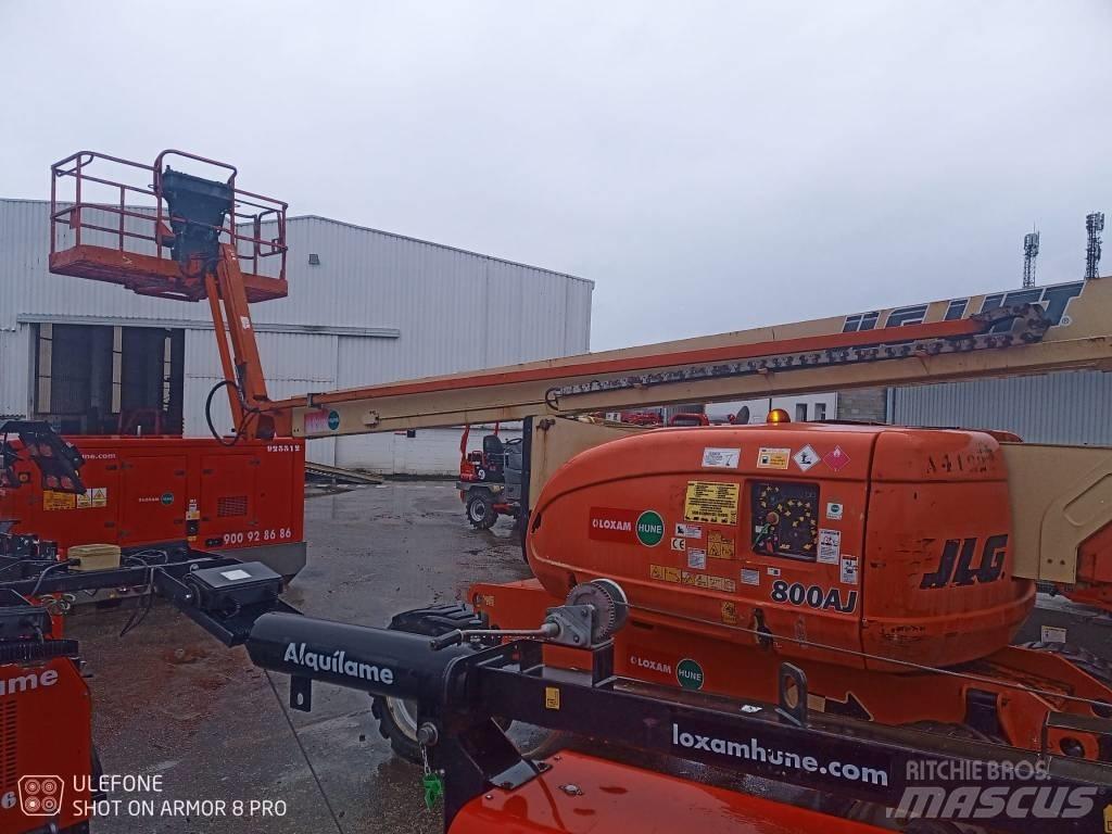 JLG 800 AJ Колінчаті підйомники