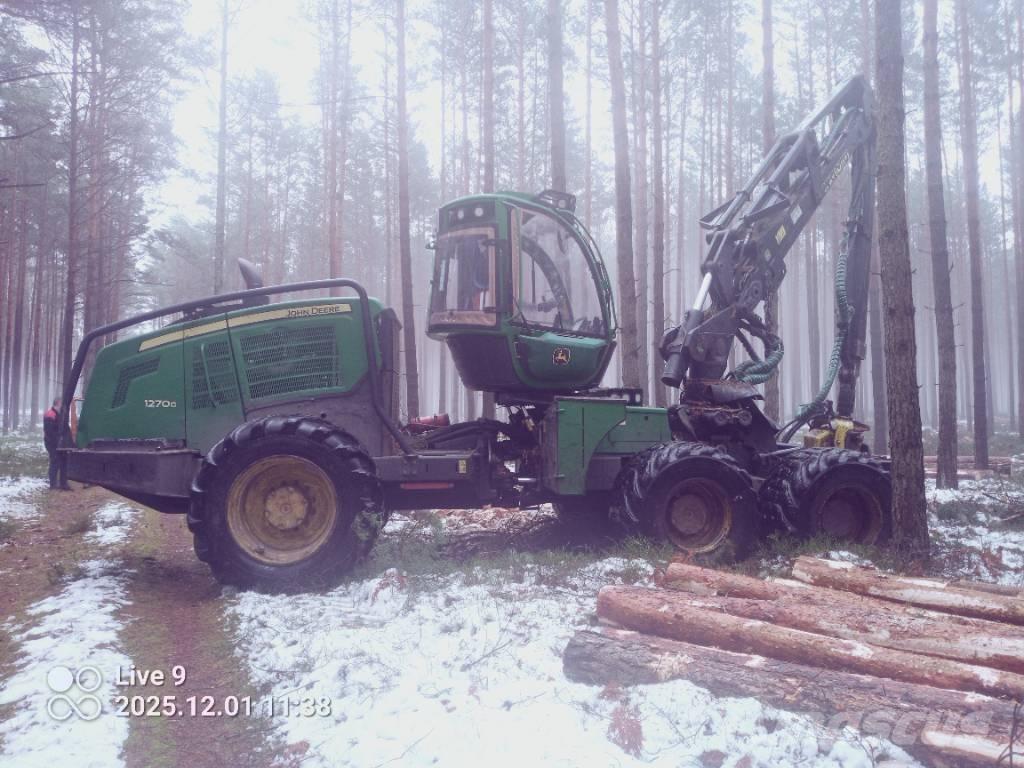 John Deere 1270 G Харвестери