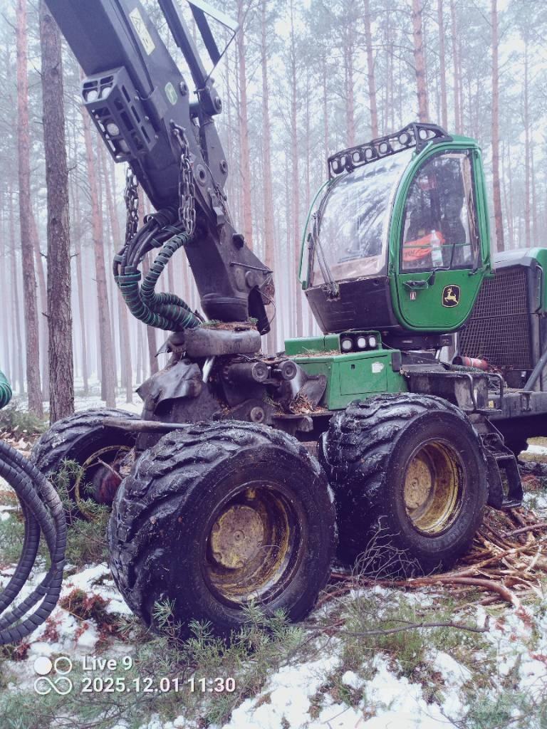 John Deere 1270 G Харвестери