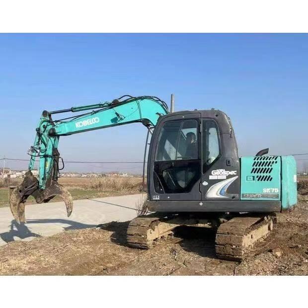 Kobelco SK 75 Середні екскаватори 7т. - 12т.