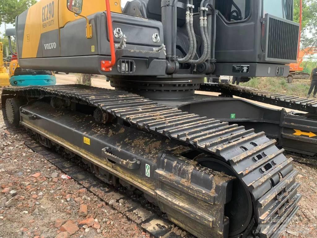 Volvo EC 290 Гусеничні екскаватори