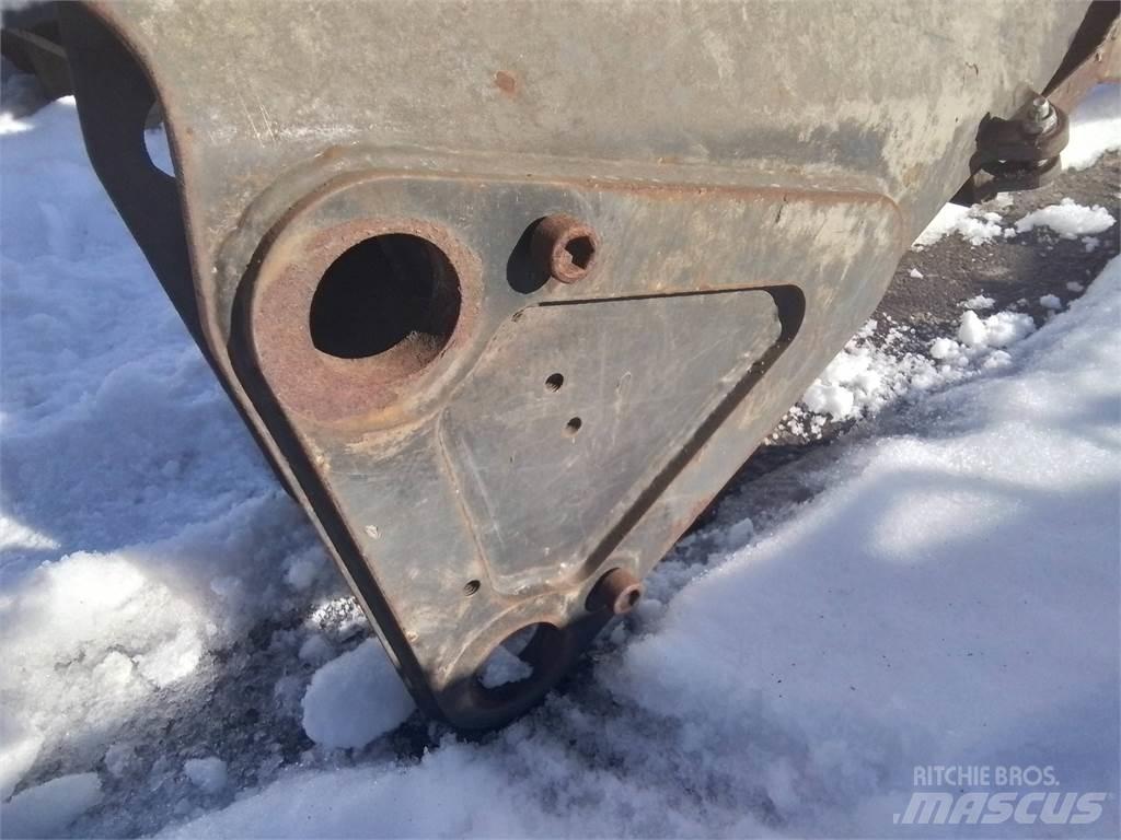 Ponsse K70+ Транспортерні крани