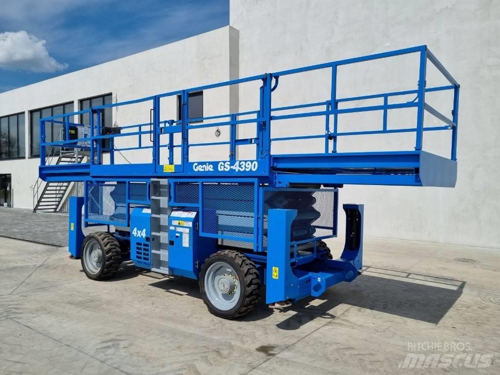 Genie GS 4390        P478 Підйомники-ножиці
