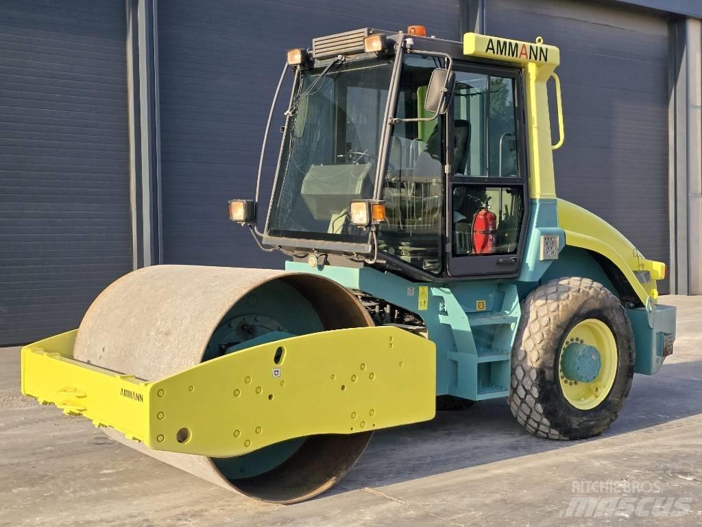 Ammann VV 700 D Комбіновані катки