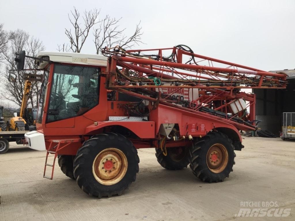 Bateman RB25 SPRAYER Самохідні обприскувачі