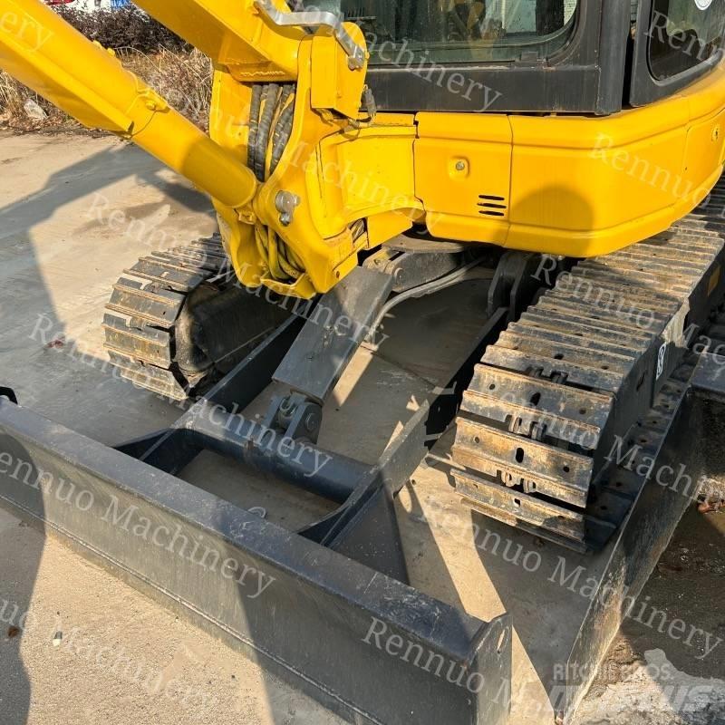 Komatsu PC35MR Міні-екскаватори < 7т