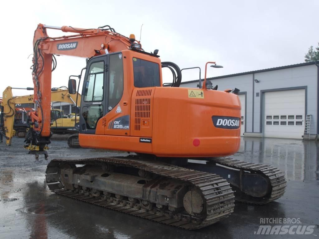 Doosan DX 235 LCR Гусеничні екскаватори
