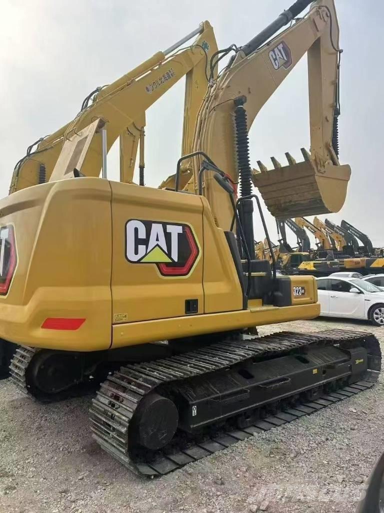 CAT 323 Гусеничні екскаватори